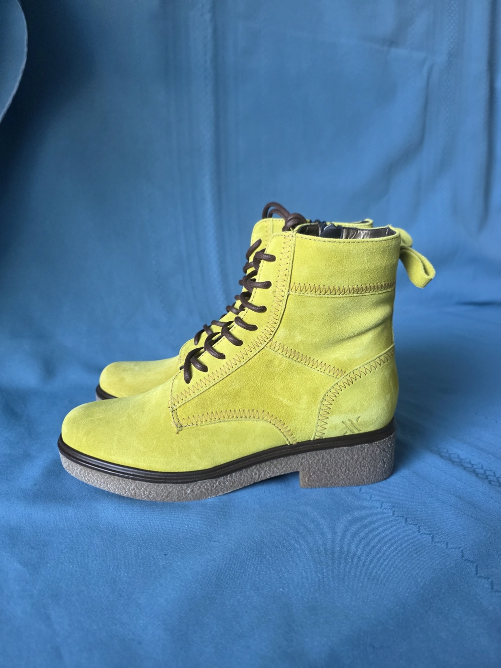 The Flexx "Cindy" Suede Combat Boots Cedro Lime Green EU 37 / US 6 Sample